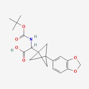 B3006321 2-[3-(1,3-Benzodioxol-5-yl)-1-bicyclo[1.1.1]pentanyl]-2-[(2-methylpropan-2-yl)oxycarbonylamino]acetic acid CAS No. 2287261-71-4