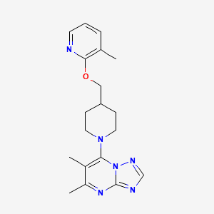 2-[(1-{5,6-Dimethyl-[1,2,4]triazolo[1,5-a]pyrimidin-7-yl}piperidin-4-yl)methoxy]-3-methylpyridine