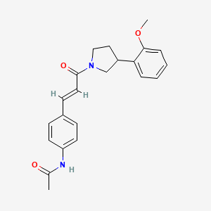 molecular formula C22H24N2O3 B3012199 N-{4-[(1E)-3-[3-(2-methoxyphenyl)pyrrolidin-1-yl]-3-oxoprop-1-en-1-yl]phenyl}acetamide CAS No. 2035036-93-0