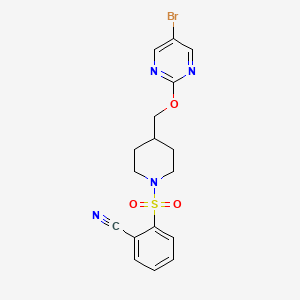 molecular formula C17H17BrN4O3S B3013631 2-[4-[(5-Bromopyrimidin-2-yl)oxymethyl]piperidin-1-yl]sulfonylbenzonitrile CAS No. 2379976-60-8