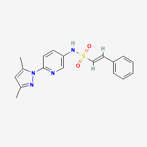 molecular formula C18H18N4O2S B3013857 (E)-N-[6-(3,5-dimethylpyrazol-1-yl)pyridin-3-yl]-2-phenylethenesulfonamide CAS No. 1173524-26-9