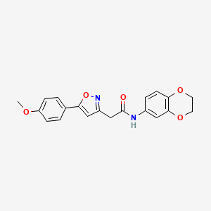 molecular formula C20H18N2O5 B3013929 N-(2,3-dihydrobenzo[b][1,4]dioxin-6-yl)-2-(5-(4-methoxyphenyl)isoxazol-3-yl)acetamide CAS No. 953255-01-1