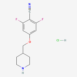 2,6-Difluoro-4-(piperidin-4-ylmethoxy)benzonitrile hydrochloride