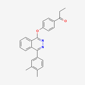 molecular formula C25H22N2O2 B3015957 1-(4-((4-(3,4-Dimethylphenyl)phthalazin-1-yl)oxy)phenyl)propan-1-one CAS No. 496027-82-8