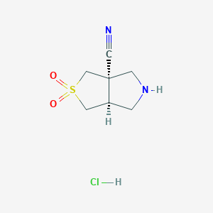 molecular formula C7H11ClN2O2S B3016905 rac-(3aR,6aS)-2,2-dioxo-hexahydro-1H-2lambda6-thieno[3,4-c]pyrrole-3a-carbonitrilehydrochloride CAS No. 2126144-49-6