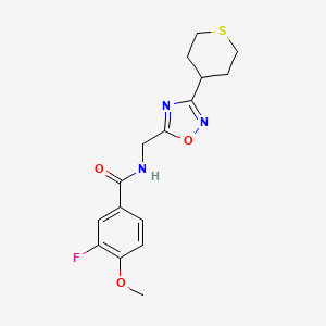 molecular formula C16H18FN3O3S B3017908 3-fluoro-4-methoxy-N-((3-(tetrahydro-2H-thiopyran-4-yl)-1,2,4-oxadiazol-5-yl)methyl)benzamide CAS No. 2034380-29-3