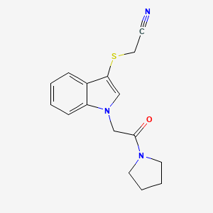 B3019183 2-((1-(2-oxo-2-(pyrrolidin-1-yl)ethyl)-1H-indol-3-yl)thio)acetonitrile CAS No. 895799-88-9