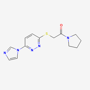 molecular formula C13H15N5OS B3019434 2-((6-(1H-imidazol-1-yl)pyridazin-3-yl)thio)-1-(pyrrolidin-1-yl)ethanone CAS No. 1334371-21-9