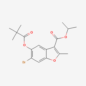 Isopropyl 6-bromo-5-[(2,2-dimethylpropanoyl)oxy]-2-methyl-1-benzofuran-3-carboxylate