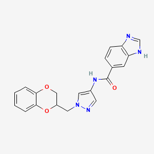 molecular formula C20H17N5O3 B3020710 N-(1-((2,3-dihydrobenzo[b][1,4]dioxin-2-yl)methyl)-1H-pyrazol-4-yl)-1H-benzo[d]imidazole-5-carboxamide CAS No. 1705315-21-4