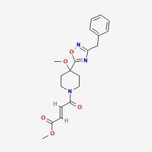 Methyl (E)-4-[4-(3-benzyl-1,2,4-oxadiazol-5-yl)-4-methoxypiperidin-1-yl]-4-oxobut-2-enoate