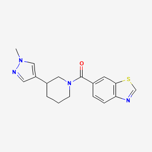 molecular formula C17H18N4OS B3020895 1,3-Benzothiazol-6-yl-[3-(1-methylpyrazol-4-yl)piperidin-1-yl]methanone CAS No. 2309188-76-7