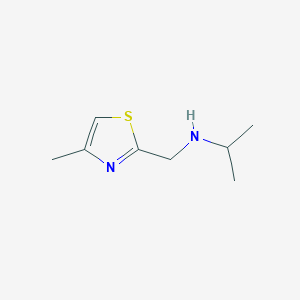 N-[(4-methyl-1,3-thiazol-2-yl)methyl]propan-2-amine