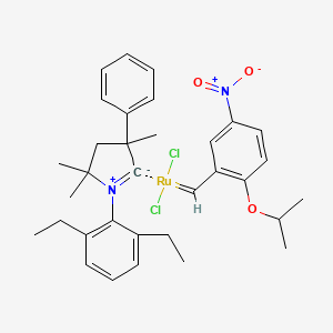 molecular formula C33H40Cl2N2O3Ru B3028477 dichloro-[(5-nitro-2-propan-2-yloxyphenyl)methylidene]ruthenium;1-(2,6-diethylphenyl)-3,5,5-trimethyl-3-phenyl-2,4-dihydropyrrol-1-ium-2-ide CAS No. 2106819-64-9