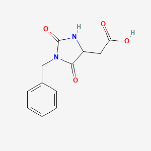 (1-Benzyl-2,5-dioxoimidazolidin-4-yl)acetic acid