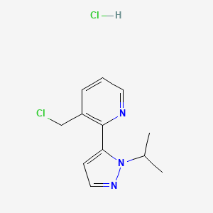 molecular formula C12H15Cl2N3 B3049679 3-(chloromethyl)-2-(1-isopropyl-1H-pyrazol-5-yl)pyridine hydrochloride CAS No. 2152677-40-0