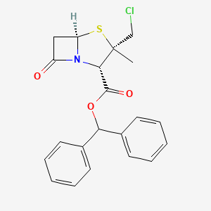 (2S,3S,5R)-3-Chloromethyl-3-methyl-7-oxo-4-thia-1-aza-bicyclo[3.2.0]heptane-2-carboxylic acid benzhydryl ester