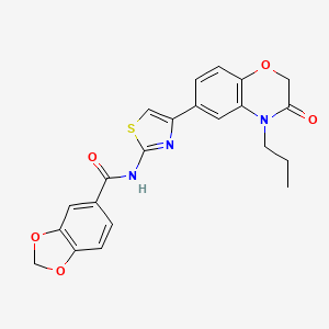 molecular formula C22H19N3O5S B3198312 N-[4-(3-oxo-4-propyl-3,4-dihydro-2H-1,4-benzoxazin-6-yl)-1,3-thiazol-2-yl]-2H-1,3-benzodioxole-5-carboxamide CAS No. 1011578-94-1