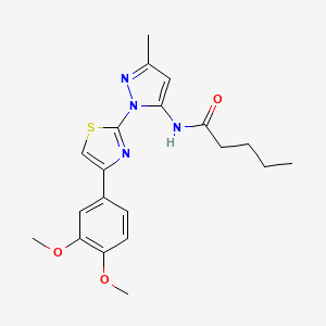 B3200856 N-(1-(4-(3,4-dimethoxyphenyl)thiazol-2-yl)-3-methyl-1H-pyrazol-5-yl)pentanamide CAS No. 1019095-95-4