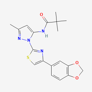 molecular formula C19H20N4O3S B3200970 N-(1-(4-(benzo[d][1,3]dioxol-5-yl)thiazol-2-yl)-3-methyl-1H-pyrazol-5-yl)pivalamide CAS No. 1019096-65-1