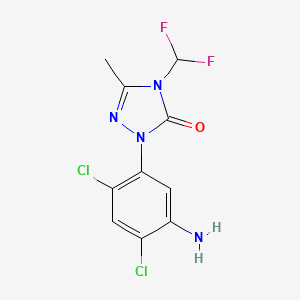 molecular formula C10H8Cl2F2N4O B3213525 1-(5-Amino-2,4-dichlorophenyl)-4-(difluoromethyl)-3-methyl-1h-1,2,4-triazol-5(4h)-one CAS No. 111992-18-8