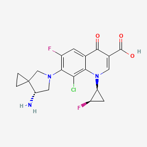 molecular formula C19H18ClF2N3O3 B3228950 7-[(7r)-7-Amino-5-azaspiro[2.4]hept-5-yl]-8-chloro-6-fluoro-1-[(1s,2r)-2-fluorocyclopropyl]-1,4-dihydro-4-oxo-3-quinolinecarboxylic acid CAS No. 127199-06-8