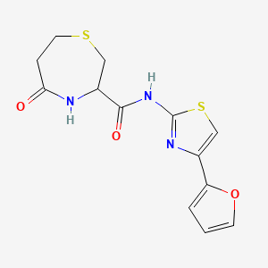 molecular formula C13H13N3O3S2 B3237872 N-[4-(furan-2-yl)-1,3-thiazol-2-yl]-5-oxo-1,4-thiazepane-3-carboxamide CAS No. 1396554-77-0