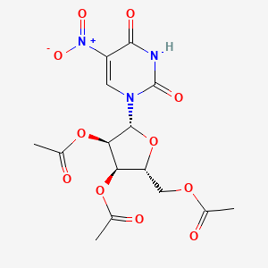(2R,3R,4R,5R)-2-(Acetoxymethyl)-5-(5-nitro-2,4-dioxo-3,4-dihydropyrimidin-1(2H)-yl)tetrahydrofuran-3,4-diyl diacetate
