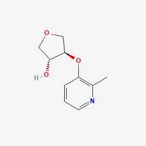 molecular formula C10H13NO3 B3253815 (3R,4R)-4-[(2-methylpyridin-3-yl)oxy]oxolan-3-ol CAS No. 2278362-57-3