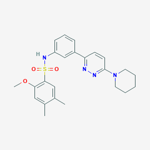 molecular formula C24H28N4O3S B3297597 2-methoxy-4,5-dimethyl-N-{3-[6-(piperidin-1-yl)pyridazin-3-yl]phenyl}benzene-1-sulfonamide CAS No. 895807-58-6
