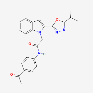molecular formula C23H22N4O3 B3311366 N-(4-acetylphenyl)-2-{2-[5-(propan-2-yl)-1,3,4-oxadiazol-2-yl]-1H-indol-1-yl}acetamide CAS No. 946257-82-5