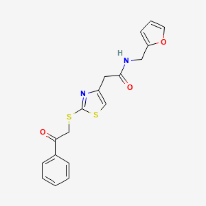 molecular formula C18H16N2O3S2 B3312365 N-(furan-2-ylmethyl)-2-(2-((2-oxo-2-phenylethyl)thio)thiazol-4-yl)acetamide CAS No. 946307-79-5