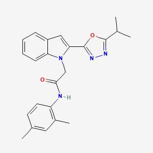 molecular formula C23H24N4O2 B3313693 N-(2,4-dimethylphenyl)-2-{2-[5-(propan-2-yl)-1,3,4-oxadiazol-2-yl]-1H-indol-1-yl}acetamide CAS No. 946382-15-6