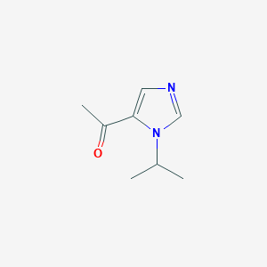 molecular formula C8H12N2O B3354560 1-[1-(Propan-2-yl)-1H-imidazol-5-yl]ethan-1-one CAS No. 600638-86-6