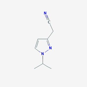 molecular formula C8H11N3 B3365792 2-(1-Isopropyl-1H-pyrazol-3-yl)acetonitrile CAS No. 1260659-17-3