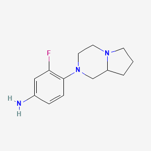 molecular formula C13H18FN3 B3389742 3-fluoro-4-(hexahydropyrrolo[1,2-a]pyrazin-2(1H)-yl)aniline CAS No. 937597-22-3
