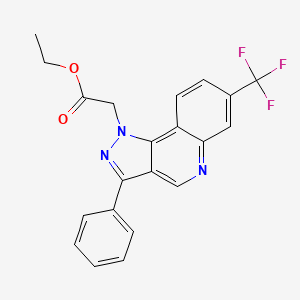molecular formula C21H16F3N3O2 B3411091 ethyl 2-[3-phenyl-7-(trifluoromethyl)-1H-pyrazolo[4,3-c]quinolin-1-yl]acetate CAS No. 901044-84-6