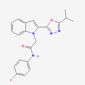 molecular formula C21H19FN4O2 B3413665 N-(4-fluorophenyl)-2-{2-[5-(propan-2-yl)-1,3,4-oxadiazol-2-yl]-1H-indol-1-yl}acetamide CAS No. 946257-62-1