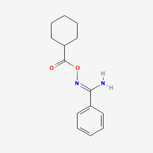 molecular formula C14H18N2O2 B3842464 N'-[(cyclohexylcarbonyl)oxy]benzenecarboximidamide 
