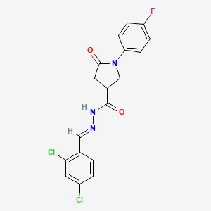 molecular formula C18H14Cl2FN3O2 B3909756 N'-[(E)-(2,4-dichlorophenyl)methylidene]-1-(4-fluorophenyl)-5-oxopyrrolidine-3-carbohydrazide 