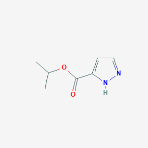 molecular formula C7H10N2O2 B040080 propan-2-yl 1H-pyrazole-5-carboxylate CAS No. 122608-99-5