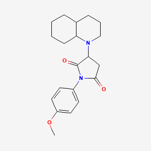 molecular formula C20H26N2O3 B4022881 1-(4-methoxyphenyl)-3-(octahydro-1(2H)-quinolinyl)-2,5-pyrrolidinedione 