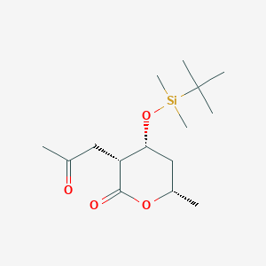 molecular formula C15H28O4Si B045501 (3R,4R,6S)-4-[tert-butyl(dimethyl)silyl]oxy-6-methyl-3-(2-oxopropyl)oxan-2-one CAS No. 125119-52-0