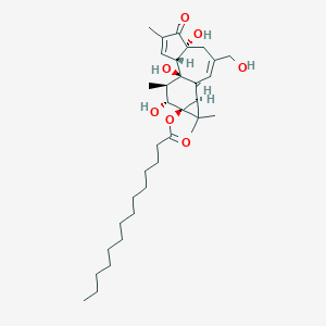 molecular formula C34H54O7 B045903 [(1S,2S,6R,10S,11S,13S,14R,15R)-1,6,14-Trihydroxy-8-(hydroxymethyl)-4,12,12,15-tetramethyl-5-oxo-13-tetracyclo[8.5.0.02,6.011,13]pentadeca-3,8-dienyl] tetradecanoate CAS No. 115905-51-6