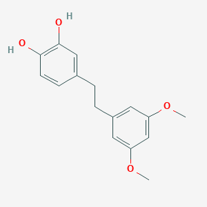 molecular formula C16H18O4 B046366 4-[2-(3,5-二甲氧基苯基)乙基]苯-1,2-二酚 CAS No. 116518-75-3