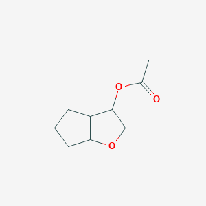 molecular formula C9H14O3 B046370 3,3a,4,5,6,6a-hexahydro-2H-cyclopenta[b]furan-3-yl acetate CAS No. 118790-25-3