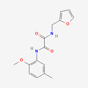 molecular formula C15H16N2O4 B4679539 N-[(Furan-2-YL)methyl]-N'-(2-methoxy-5-methylphenyl)ethanediamide 