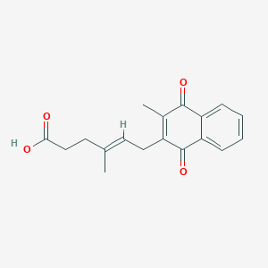 molecular formula C18H18O4 B049246 (E)-4-methyl-6-(3-methyl-1,4-dioxonaphthalen-2-yl)hex-4-enoic acid CAS No. 34185-71-2