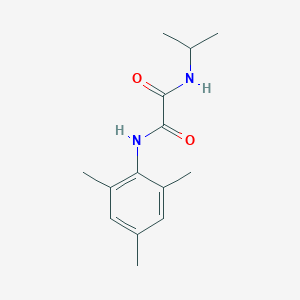 molecular formula C14H20N2O2 B4968727 N-(propan-2-yl)-N'-(2,4,6-trimethylphenyl)ethanediamide 