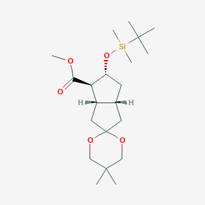 molecular formula C21H38O5Si B052402 methyl (1'R,2'R,3'aR,6'aS)-2'-[tert-butyl(dimethyl)silyl]oxy-5,5-dimethylspiro[1,3-dioxane-2,5'-2,3,3a,4,6,6a-hexahydro-1H-pentalene]-1'-carboxylate CAS No. 127708-13-8